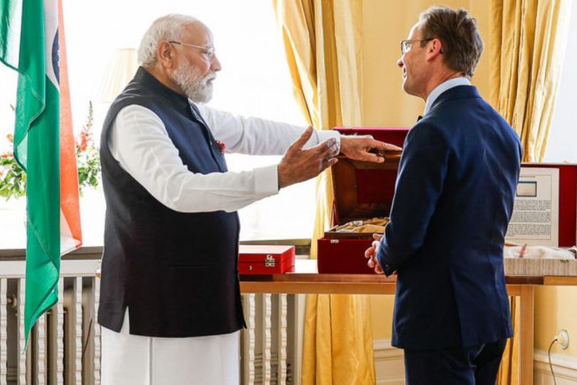 Modi and Swedish PM Exchange Tagore Gifts to Celebrate India-Sweden Literary Ties