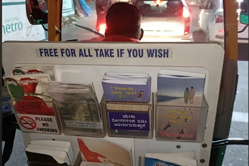 Bengaluru Auto Driver Creates Library