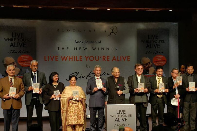 Live While You’re Alive: Shiv Khera Inspiring Book Launch in Delhi