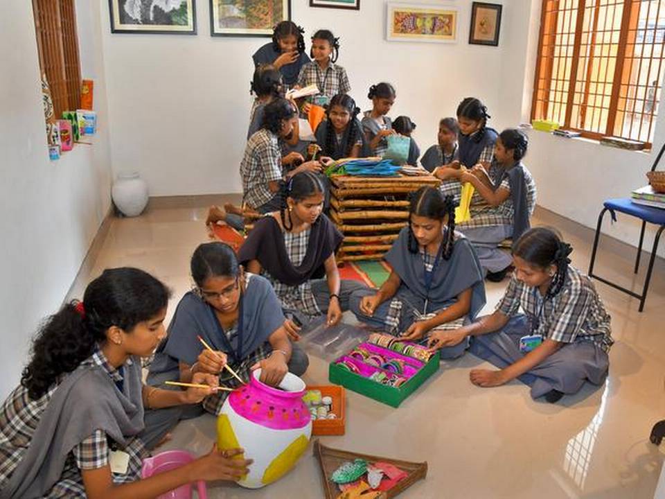 International Day of Sign Languages and the Omkar and Lion’s School for Deaf explains how it works with children who are hearing impaired