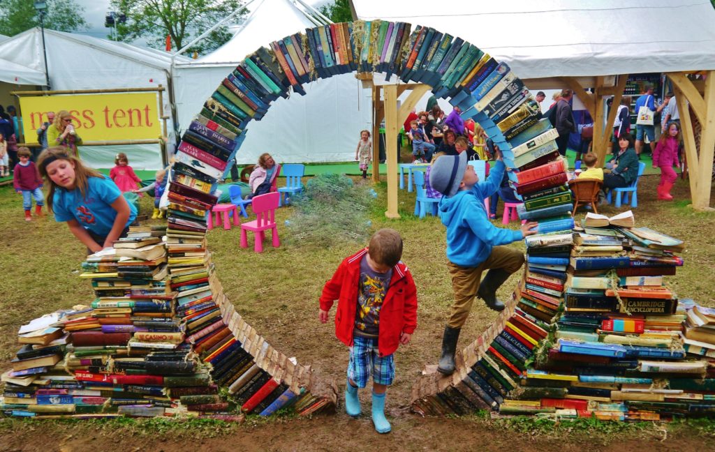 Frontlist | Despite of physical barriers, Festival of the Book is still alive