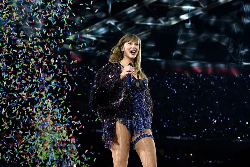 Taylor Swift to Release First Official Book After Eras Tour | Frontlist